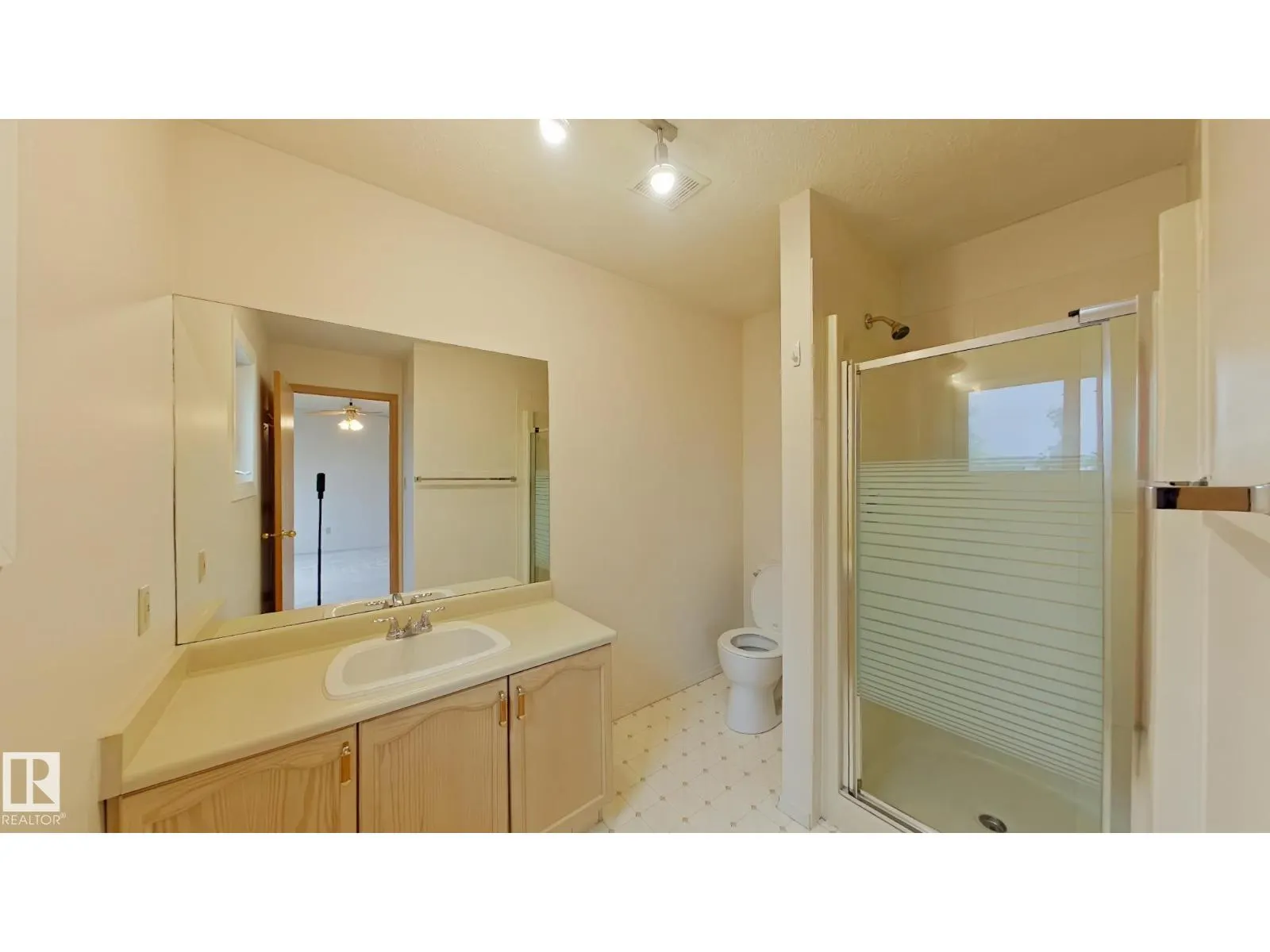 #31 3520 60 ST NW