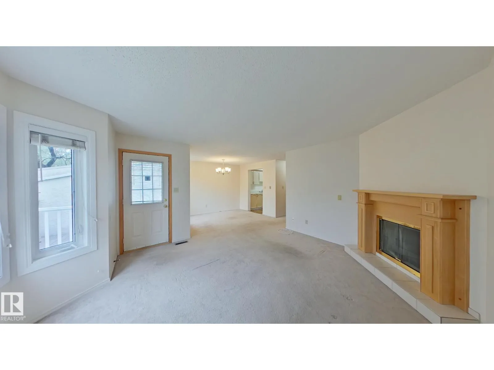#31 3520 60 ST NW