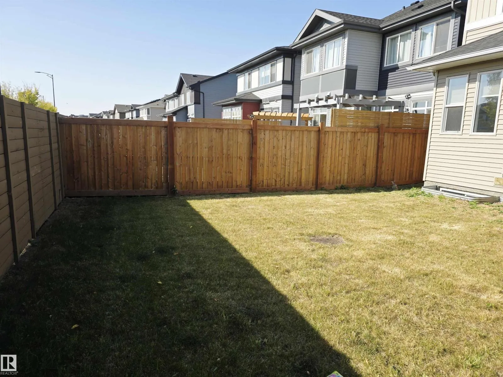449 CONROY CR N SW