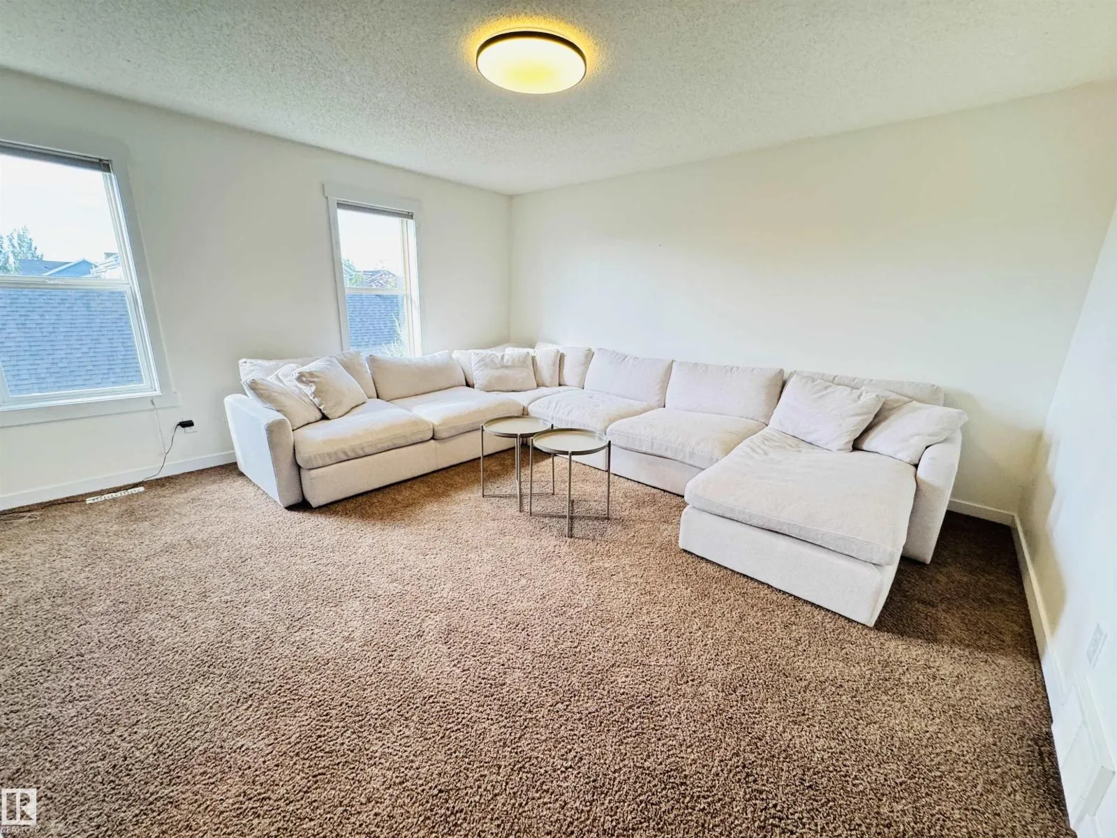14418 98 ST NW