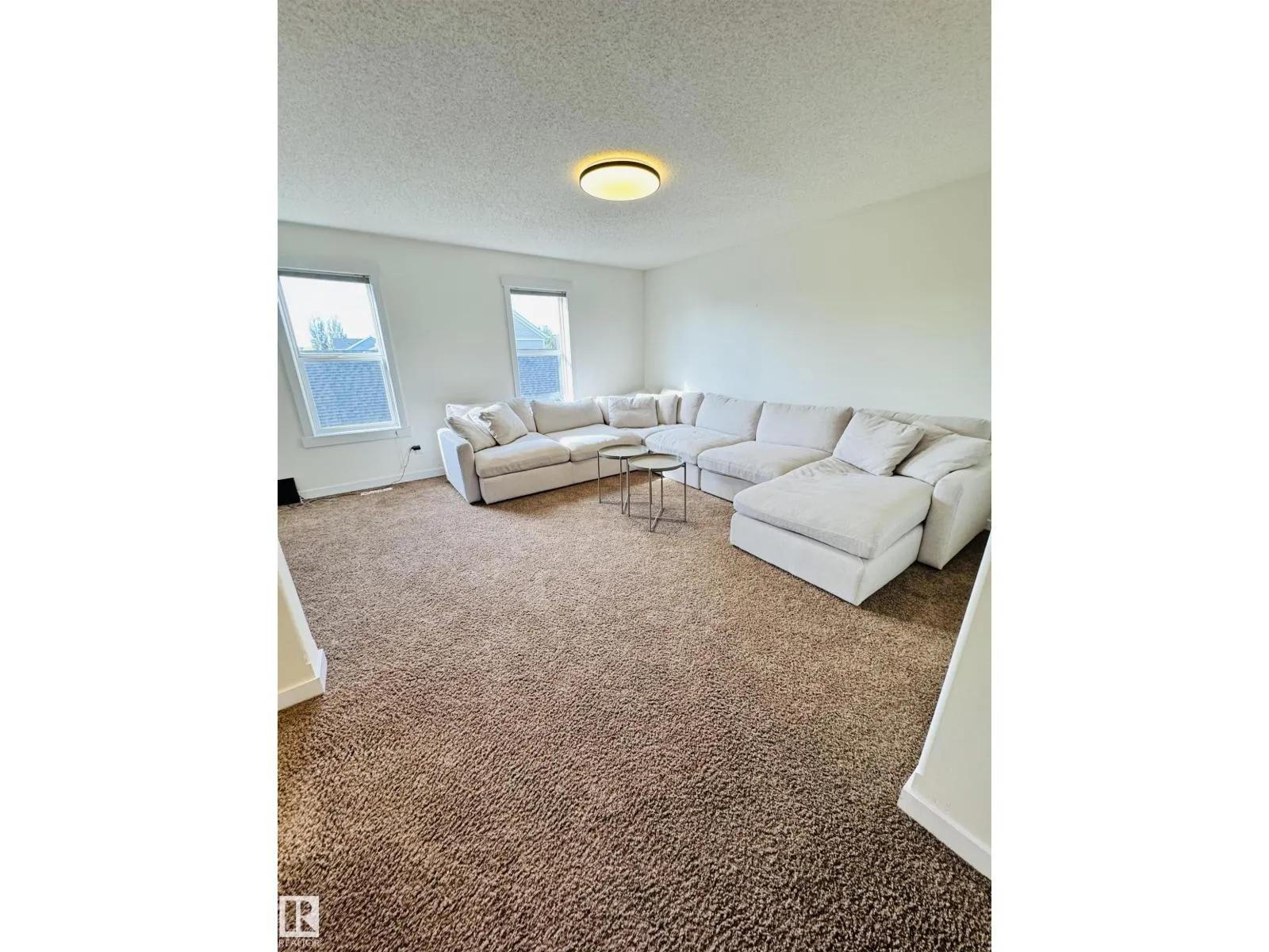14418 98 ST NW
