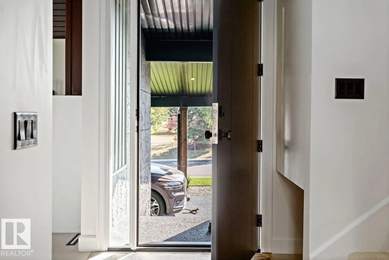 10804 65 ST NW