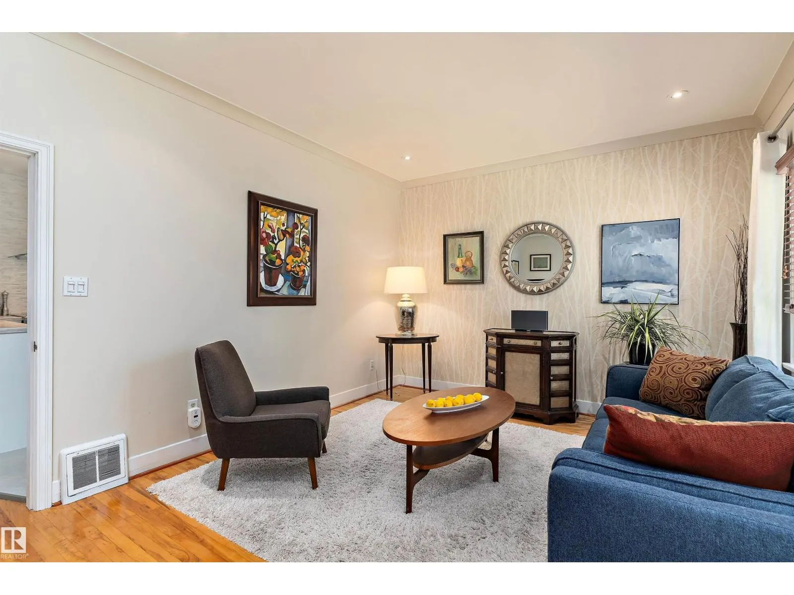 11939 68 ST NW