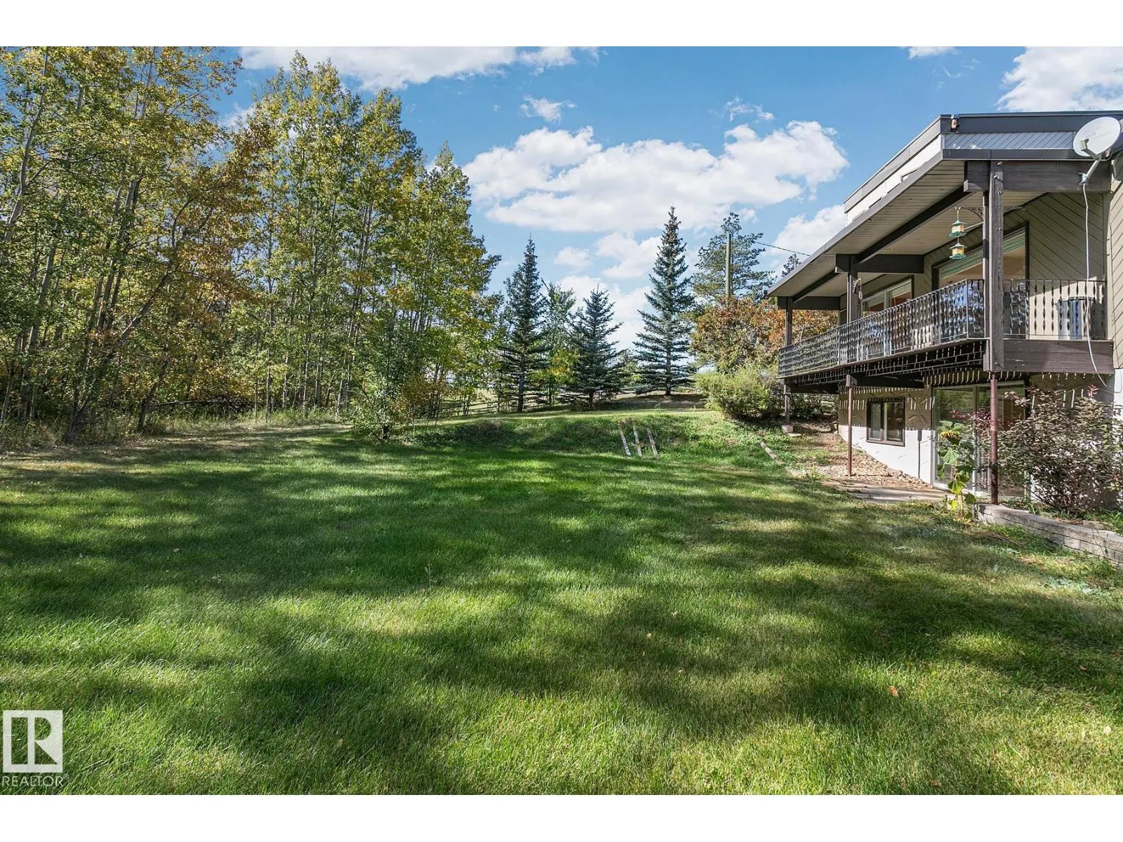 #61 23045 TWP ROAD 514