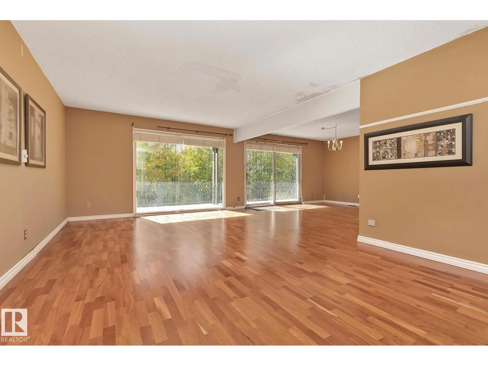 #61 23045 TWP ROAD 514