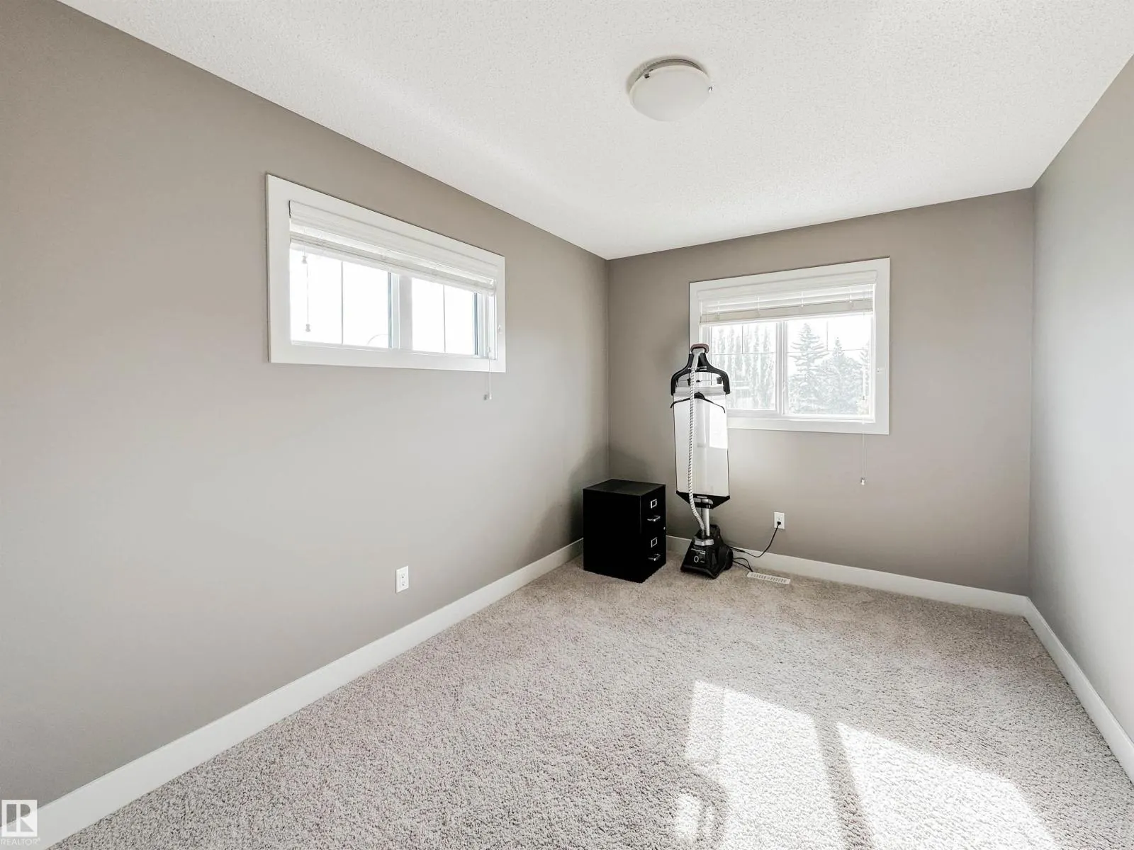 12009 167A AV NW