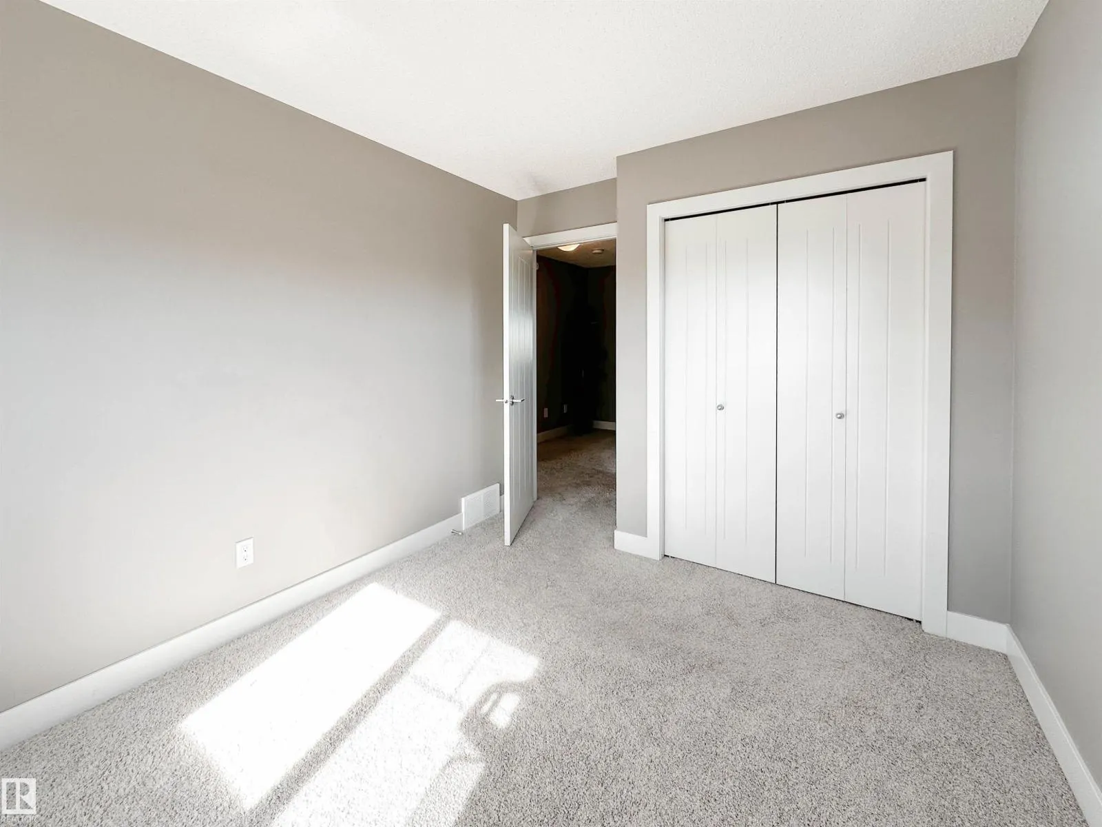 12009 167A AV NW