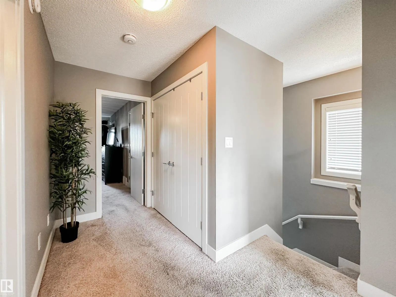 12009 167A AV NW