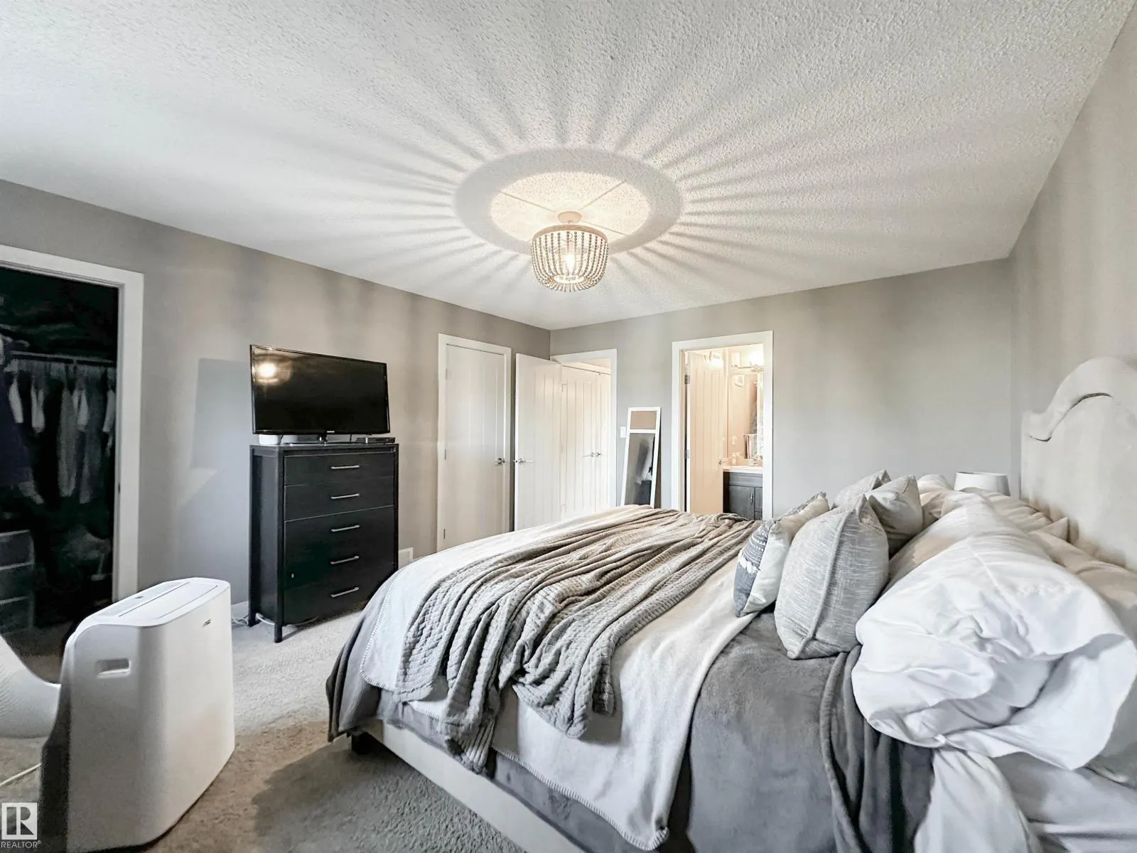 12009 167A AV NW