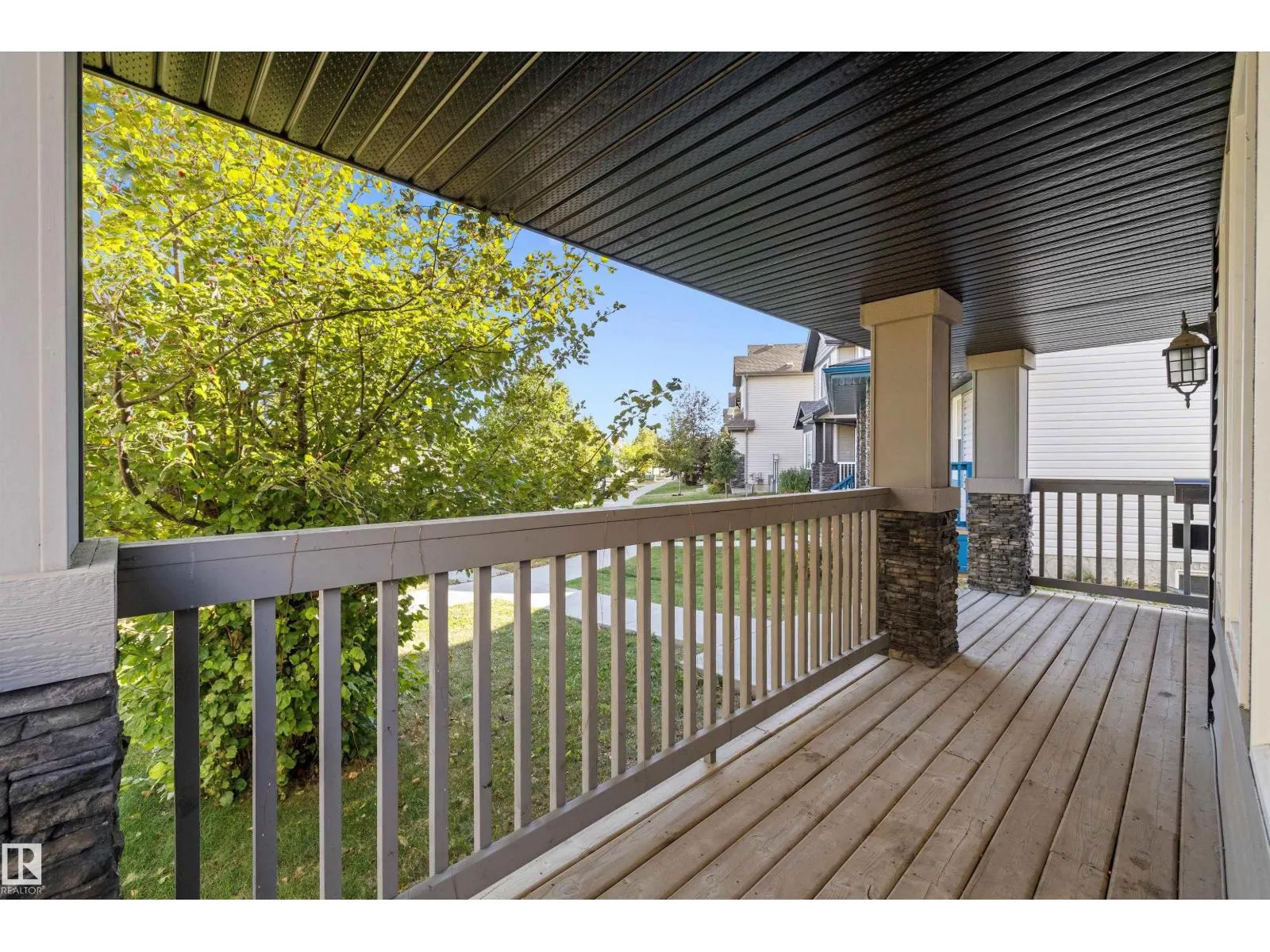 1104 161 ST SW