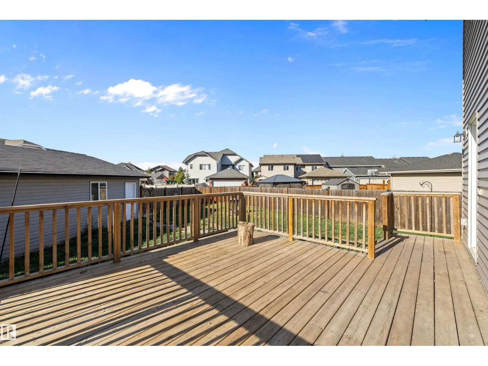 1104 161 ST SW