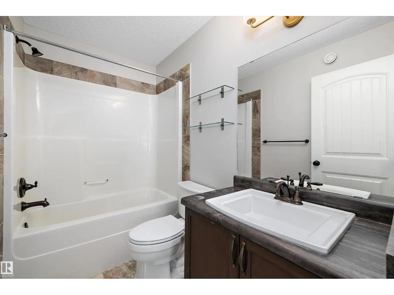 1104 161 ST SW