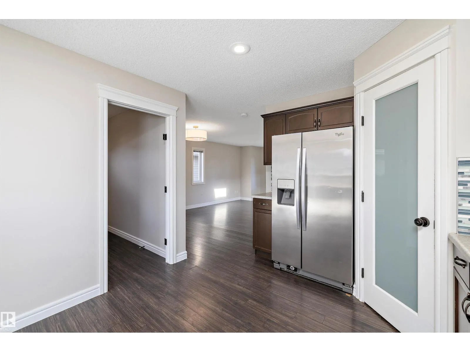 1104 161 ST SW