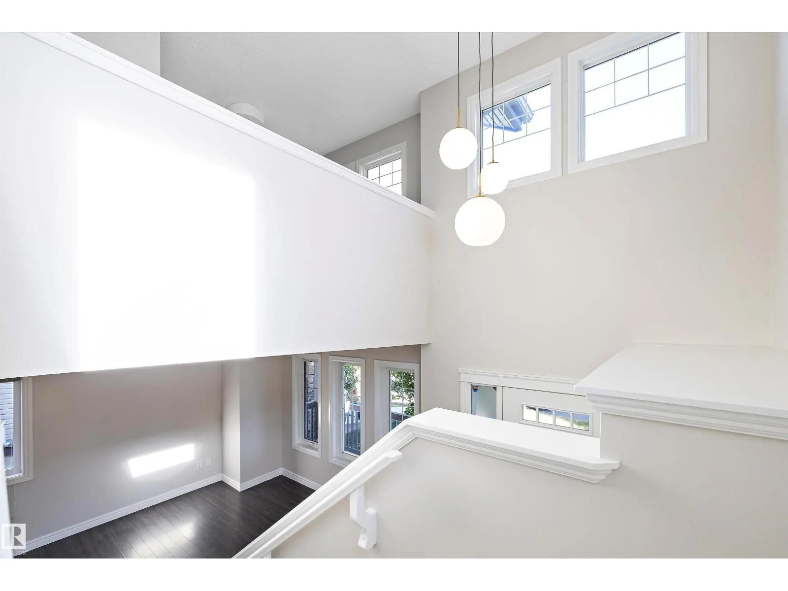 1104 161 ST SW