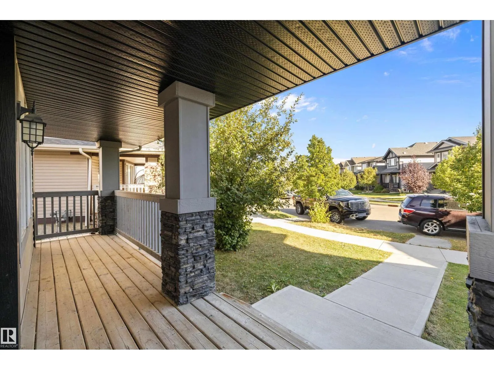 1104 161 ST SW