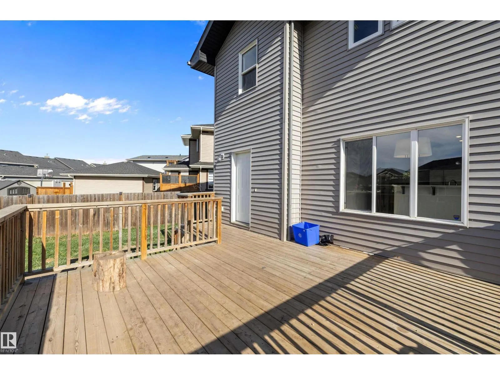 1104 161 ST SW