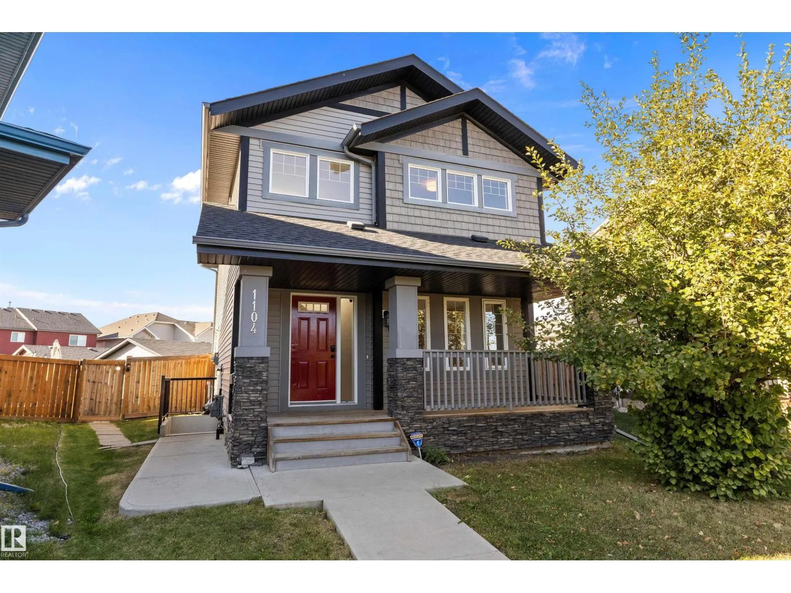 1104 161 ST SW