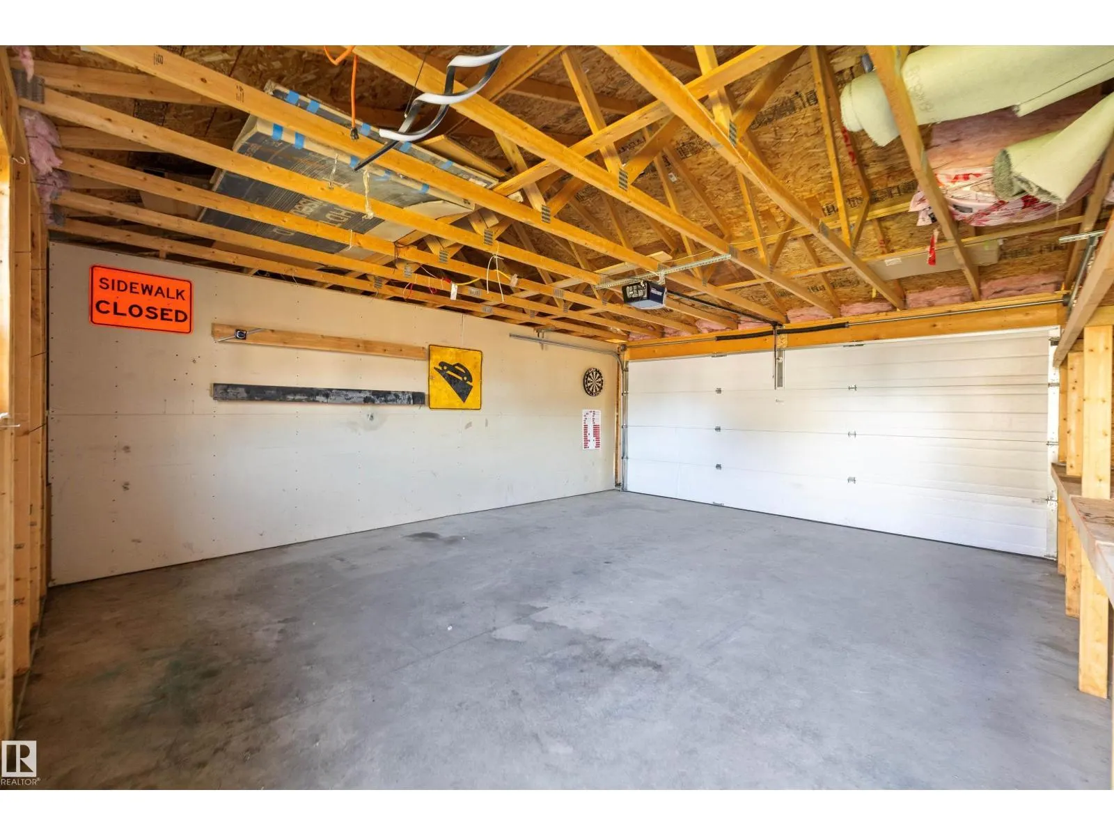 1104 161 ST SW