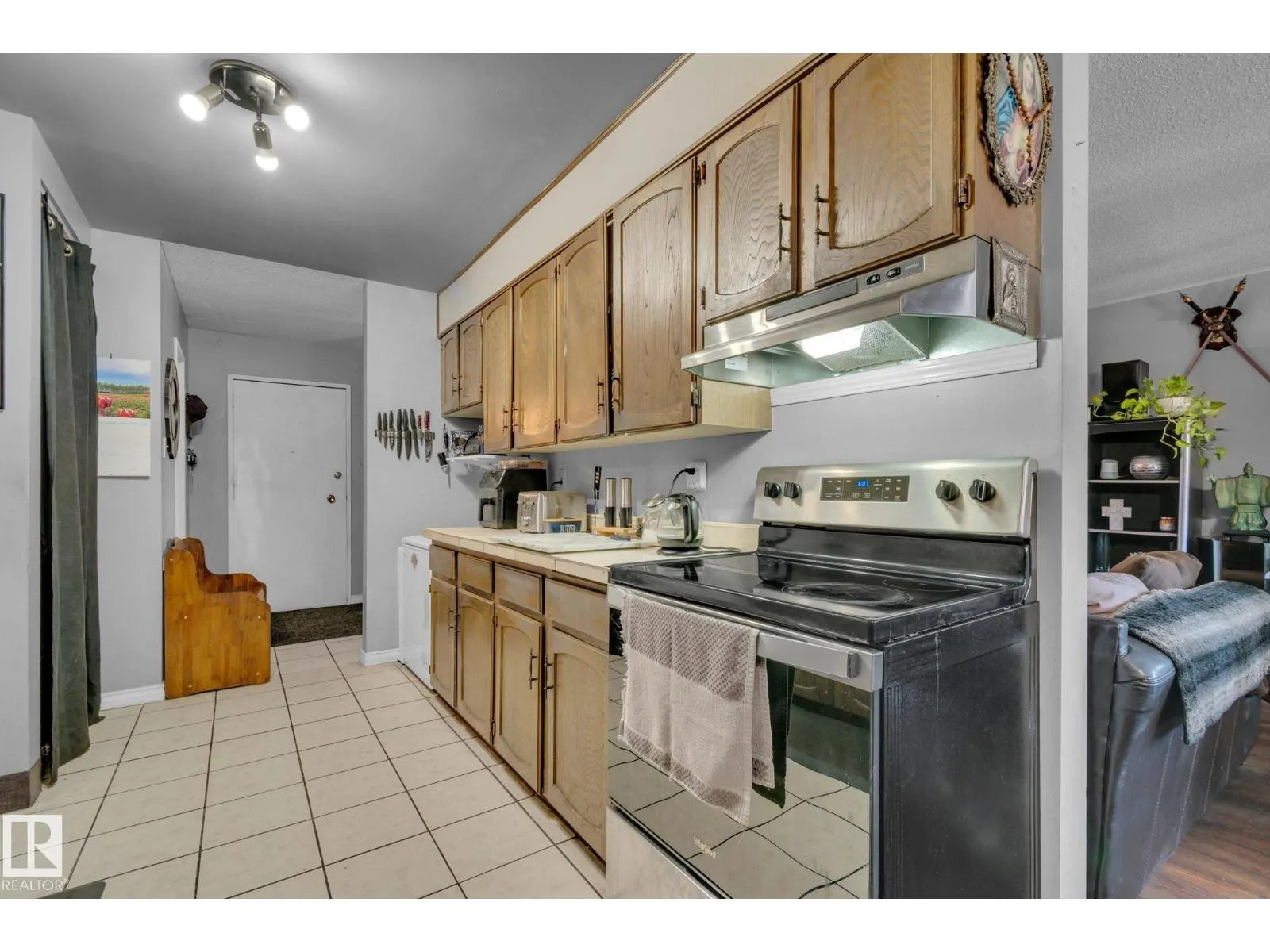 #202 7805 159 ST NW