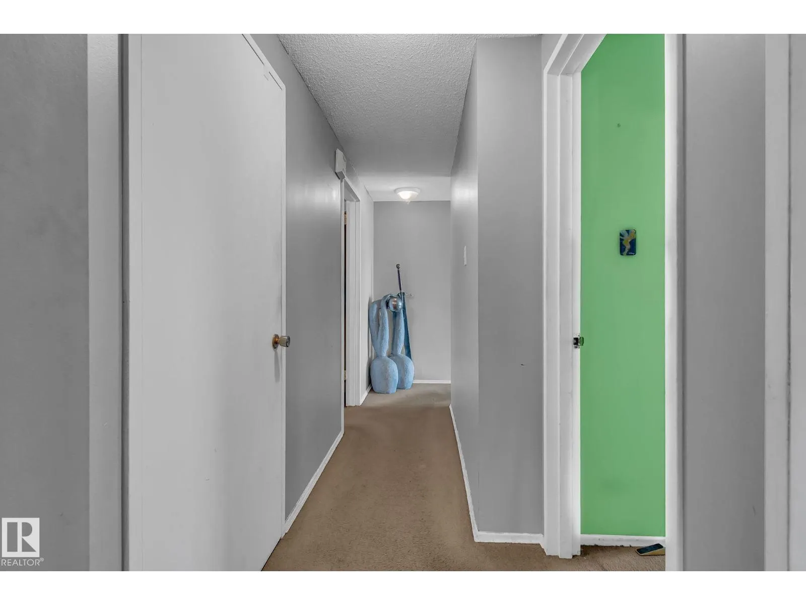 #202 7805 159 ST NW