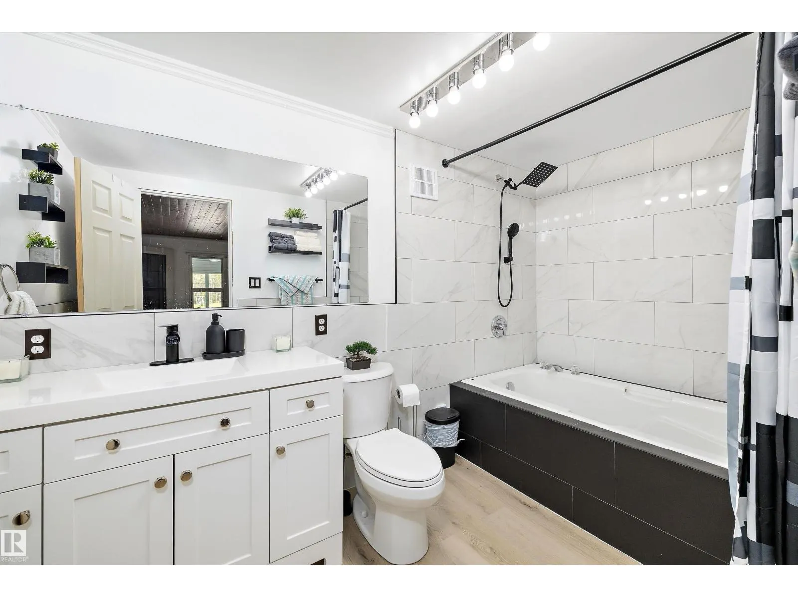 #4 54113 RGE ROAD 13