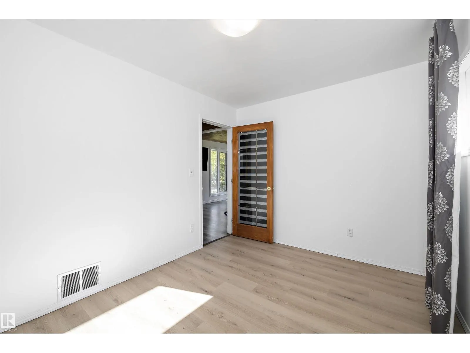 #4 54113 RGE ROAD 13