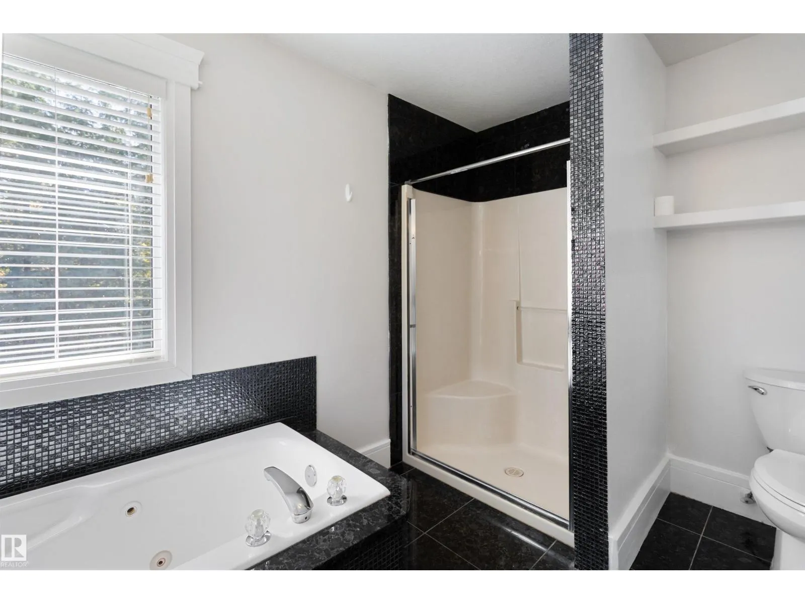 230A 50509 RGE RD 221