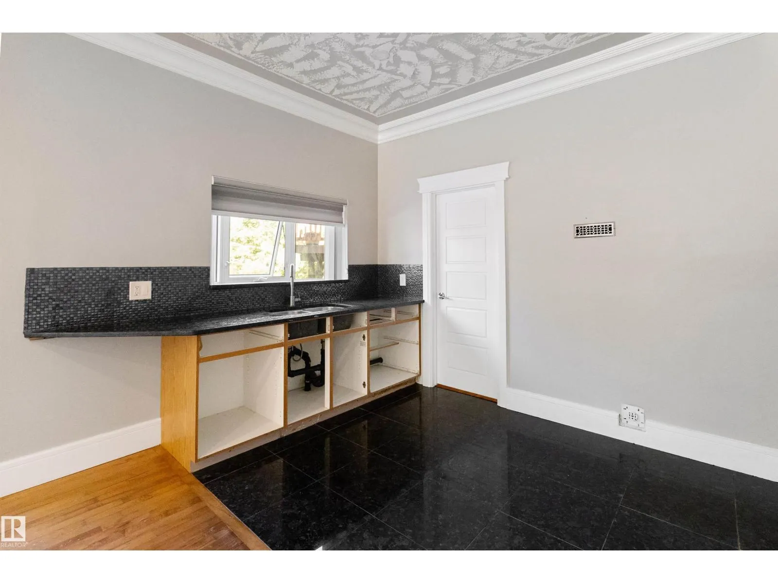 230A 50509 RGE RD 221