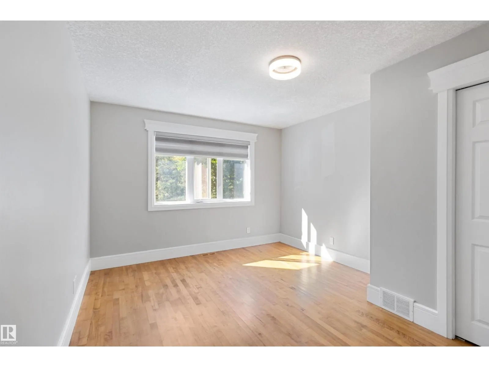 230A 50509 RGE RD 221