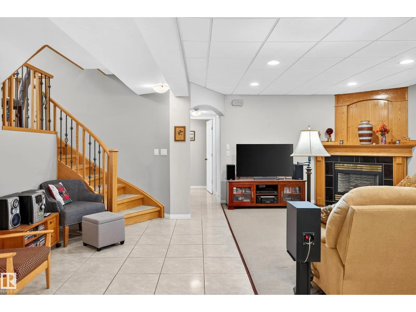 15711 135 ST NW