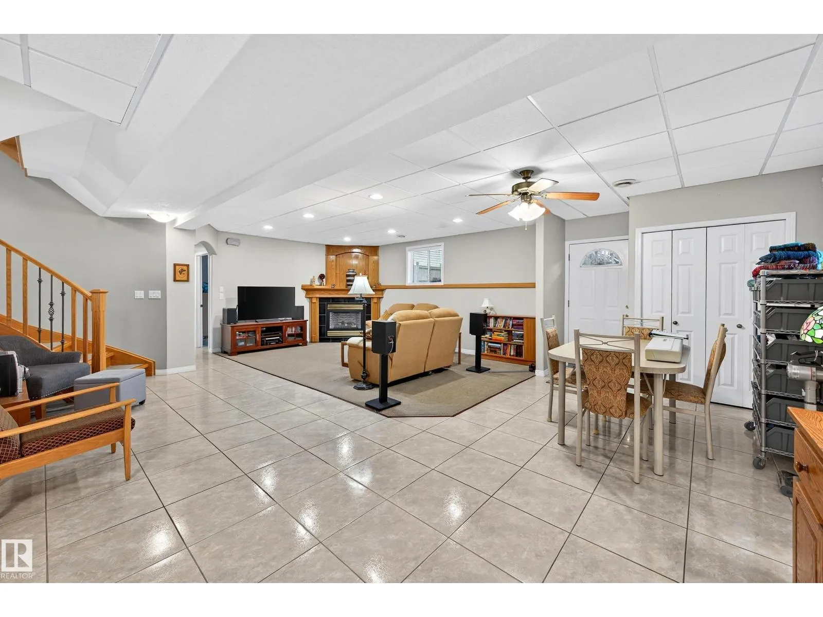 15711 135 ST NW