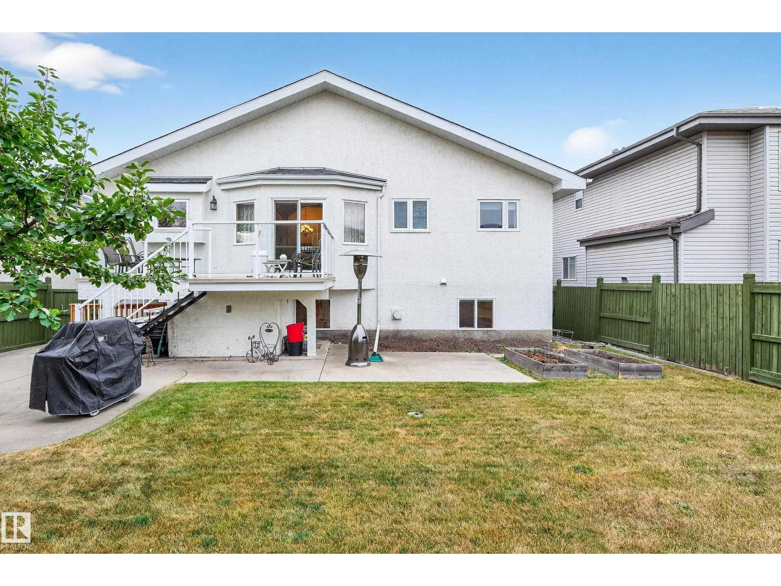 15711 135 ST NW