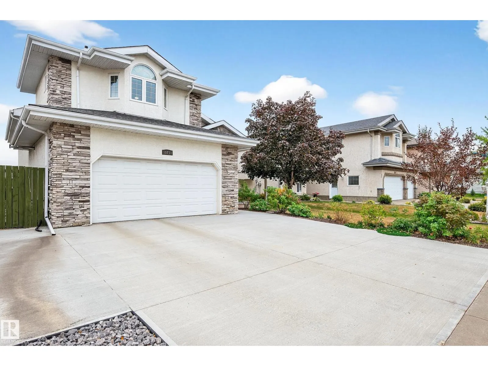 15711 135 ST NW