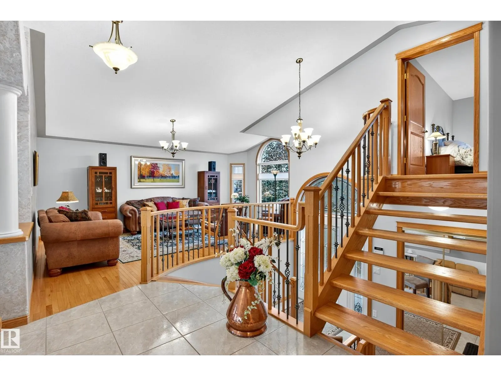 15711 135 ST NW