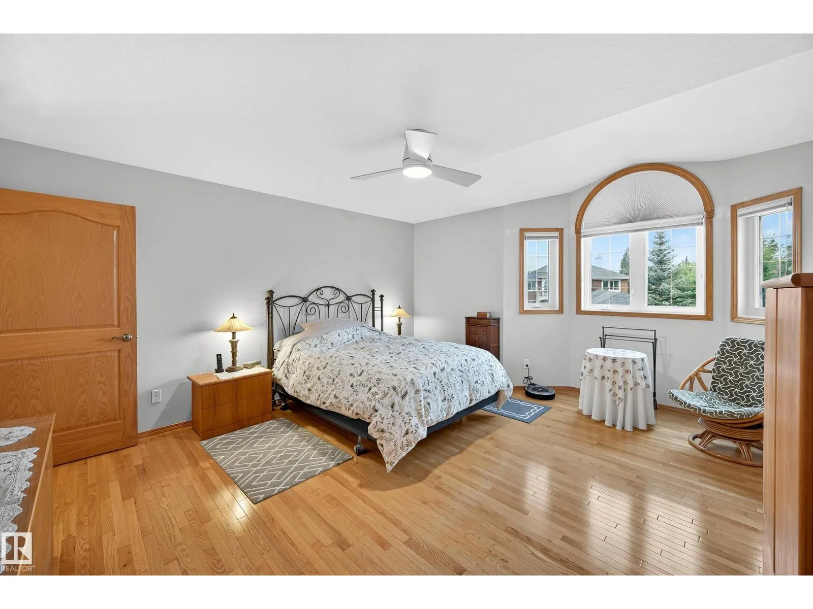 15711 135 ST NW