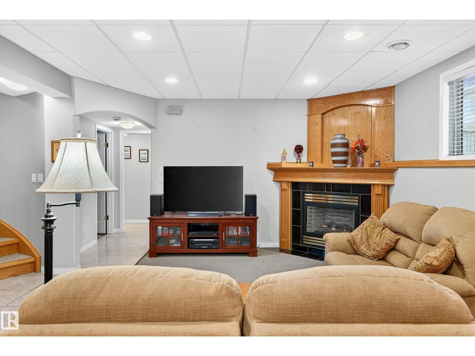 15711 135 ST NW