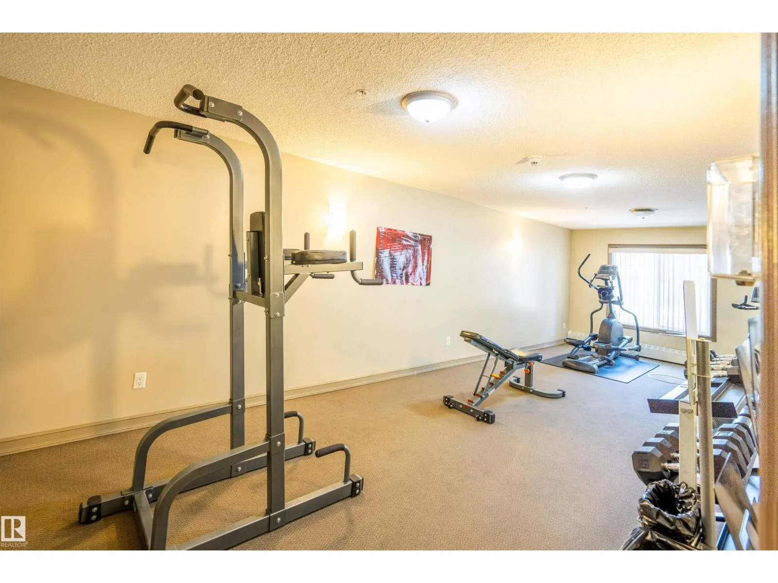 #319 4407 23 ST NW