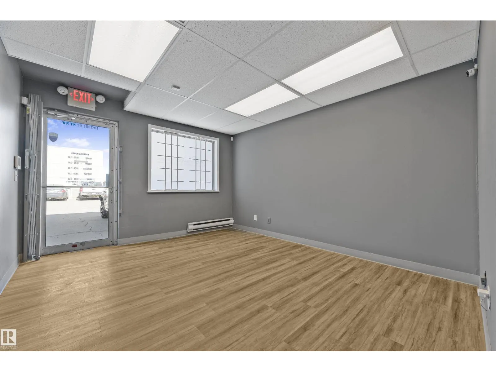 #10 7251 67 ST NW NW