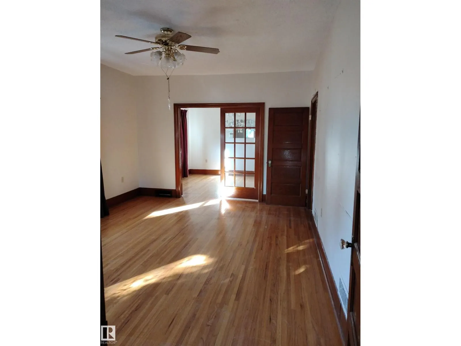 4924 53 ST