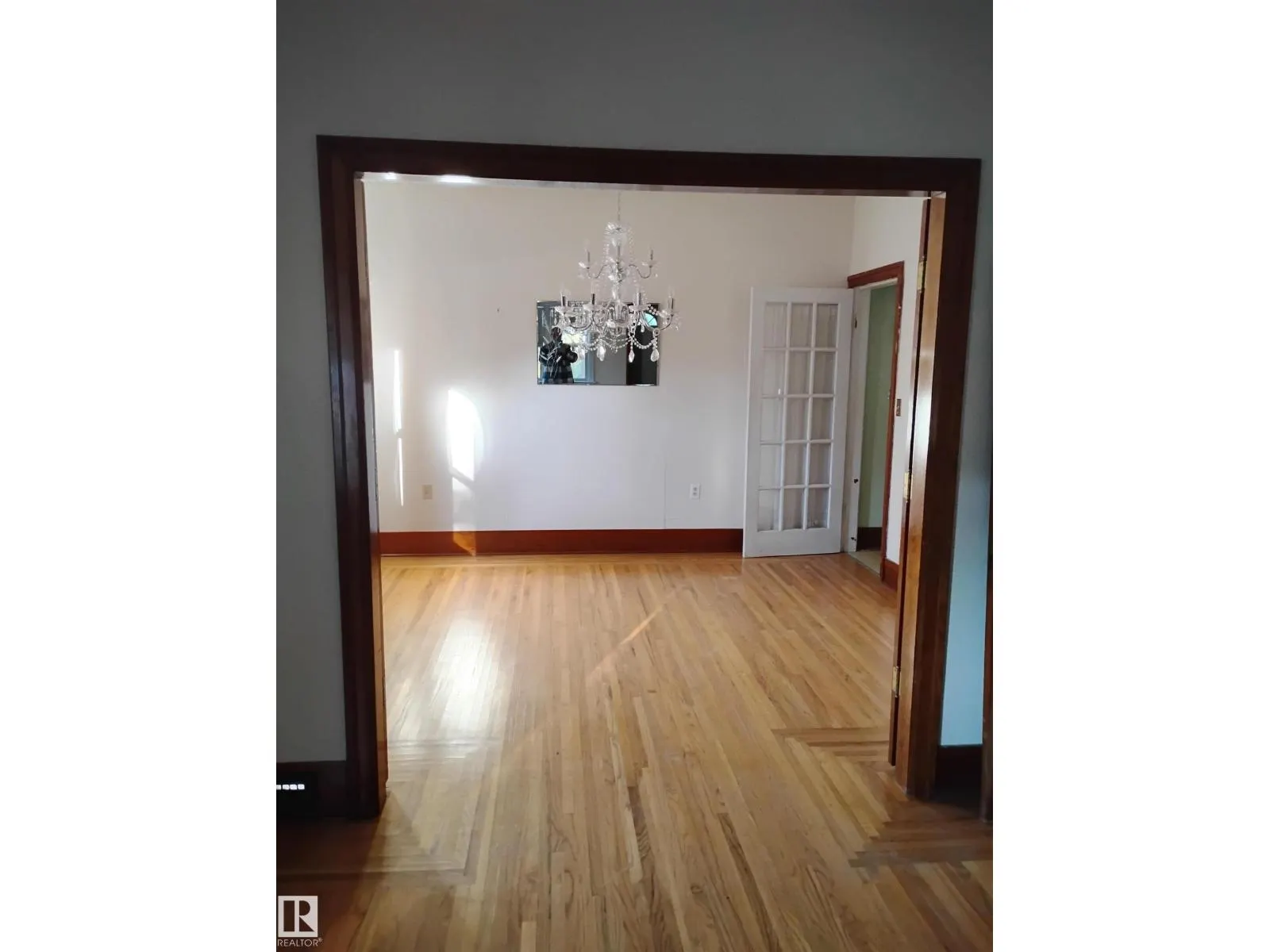 4924 53 ST