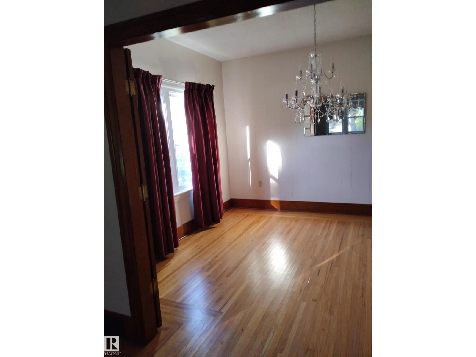 4924 53 ST