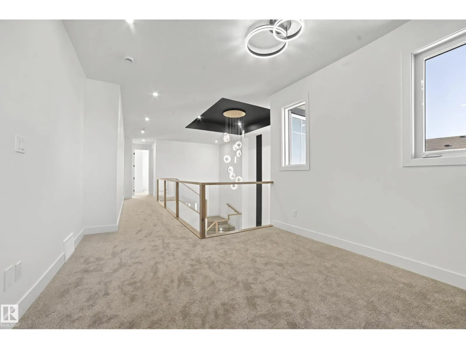 2729 64 AV NE