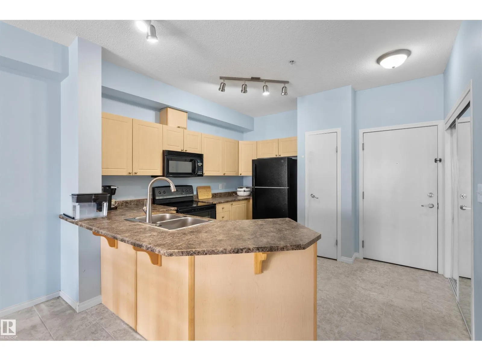 4304 139 AV NW