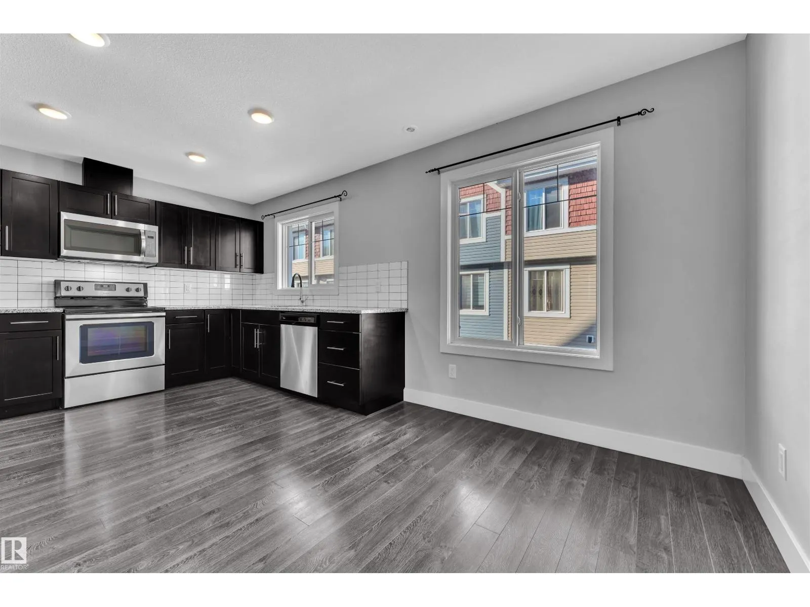 #38 1508 105 ST NW