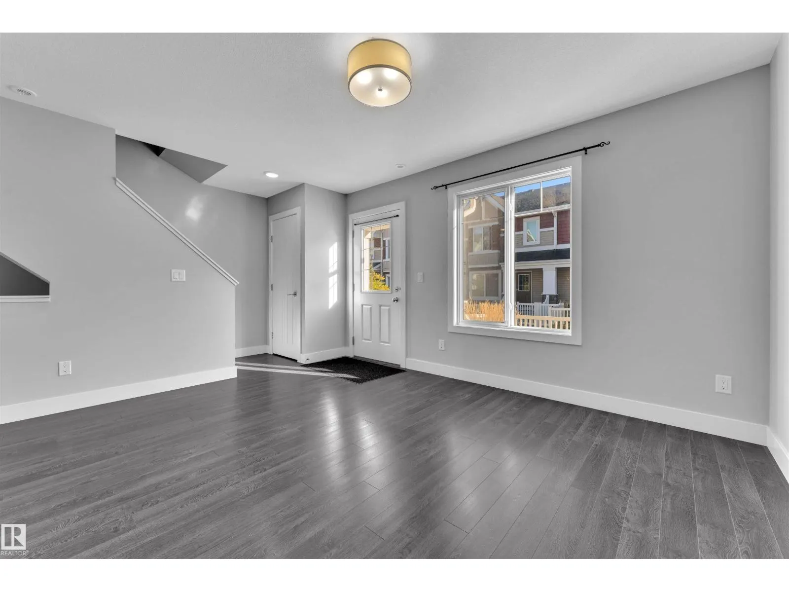 #38 1508 105 ST NW
