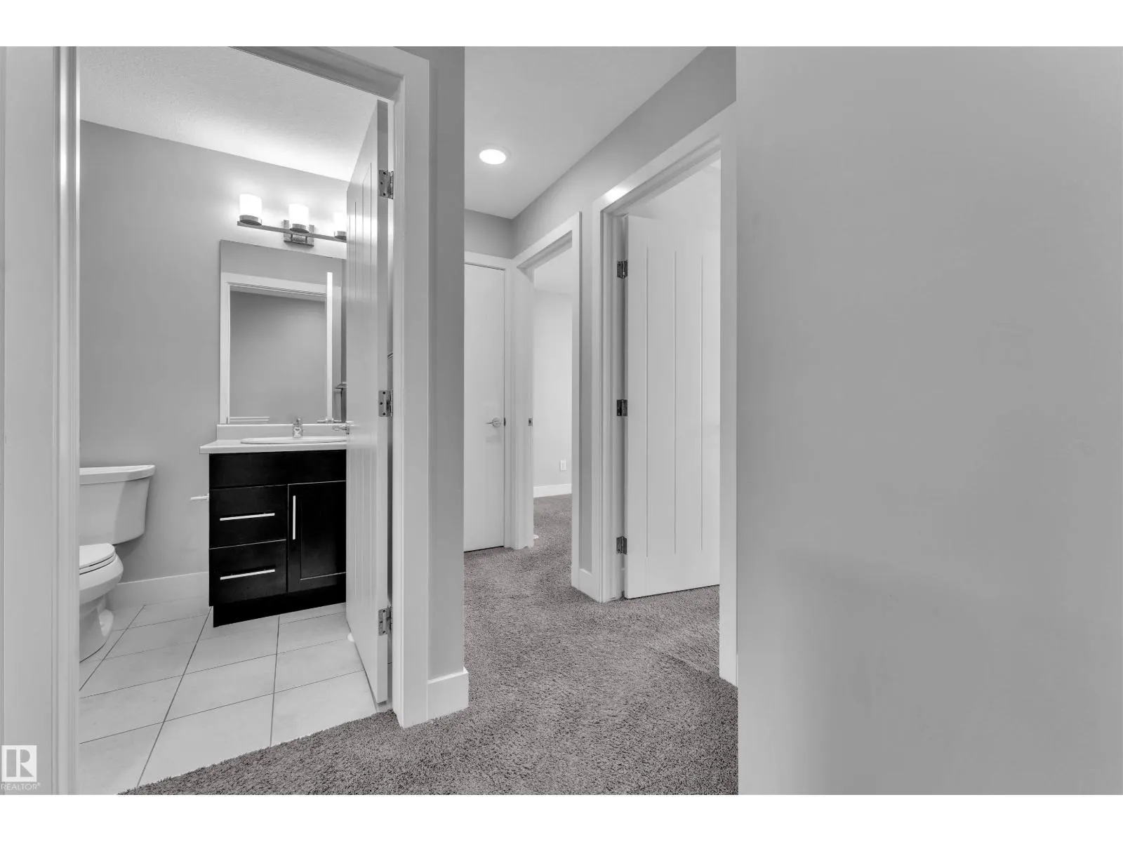 #38 1508 105 ST NW