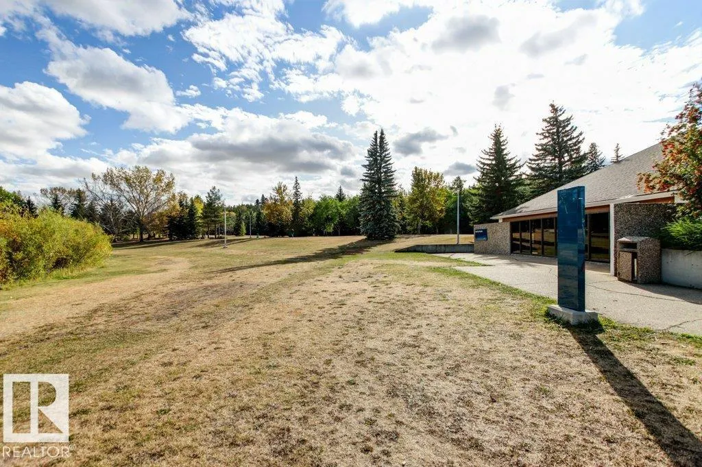 4628 106A AV NW