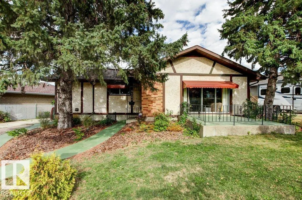 4628 106A AV NW