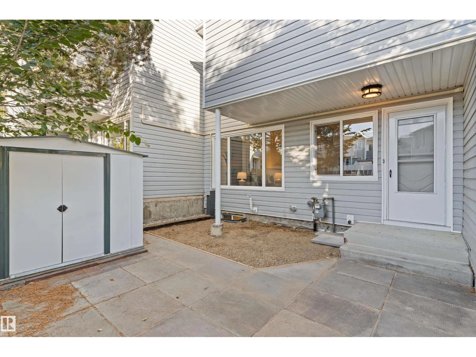 70 AMBERLY CT NW