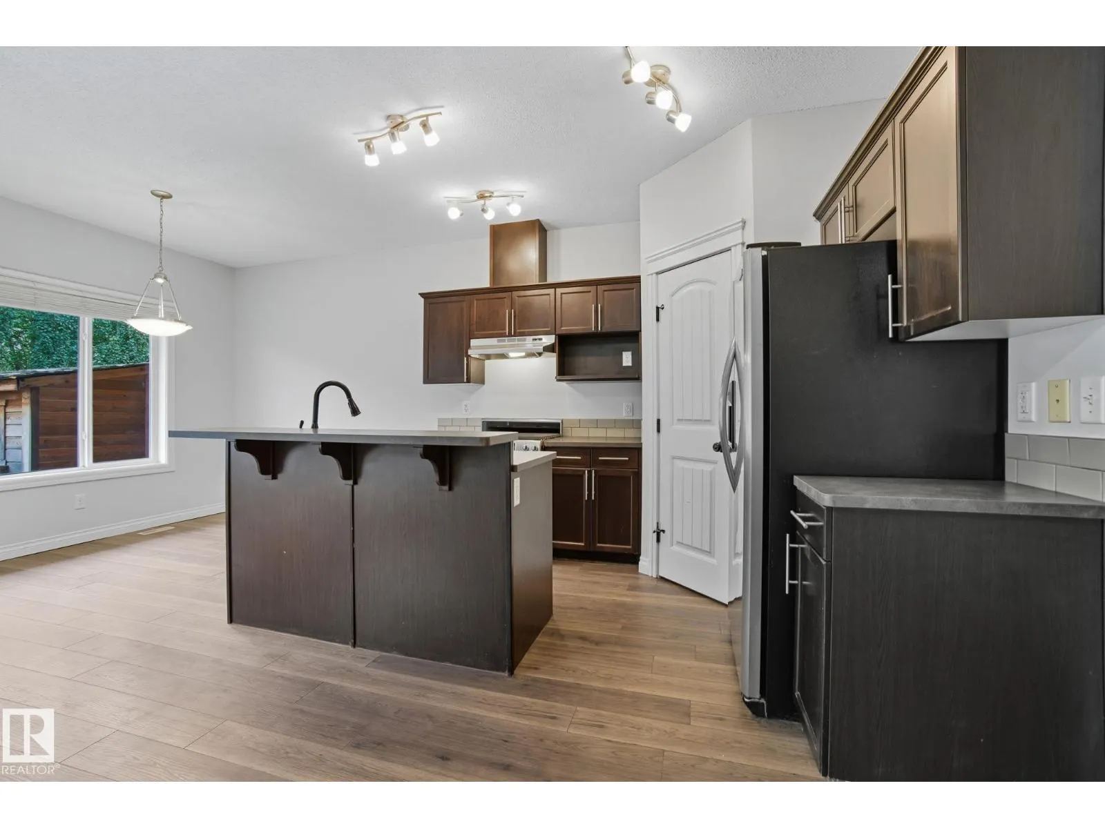 2209 AUSTIN WY SW